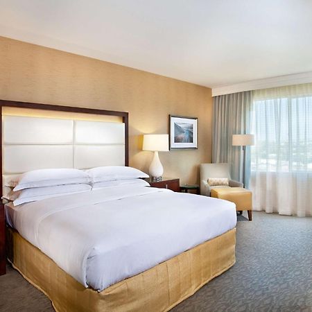 Cape Rey Carlsbad Beach, A Hilton Resort & Spa Exterior photo