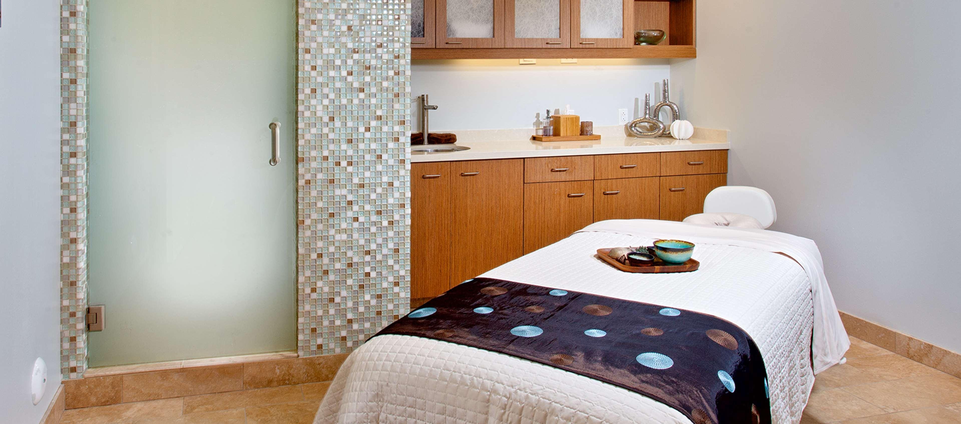 Cape Rey Carlsbad Beach, A Hilton Resort & Spa Exterior photo