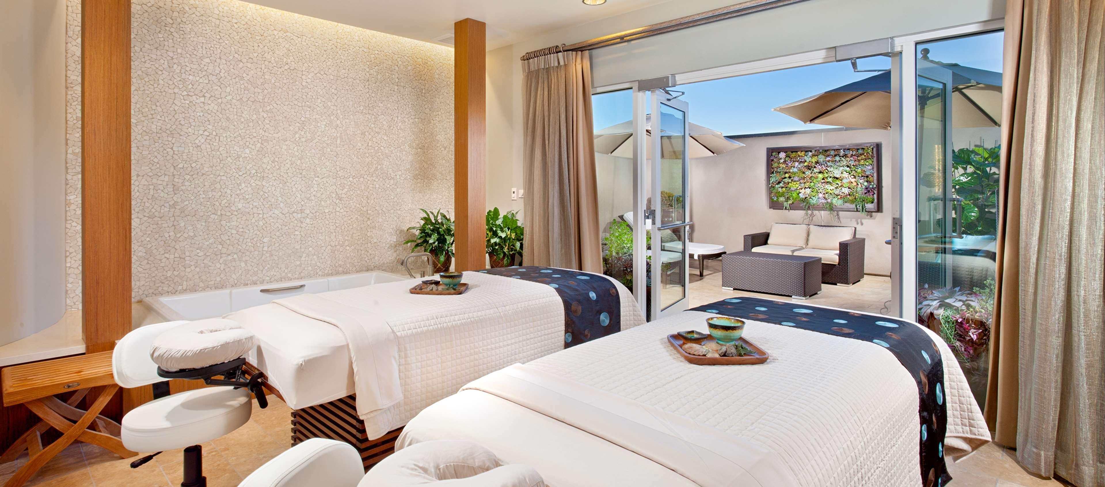 Cape Rey Carlsbad Beach, A Hilton Resort & Spa Exterior photo
