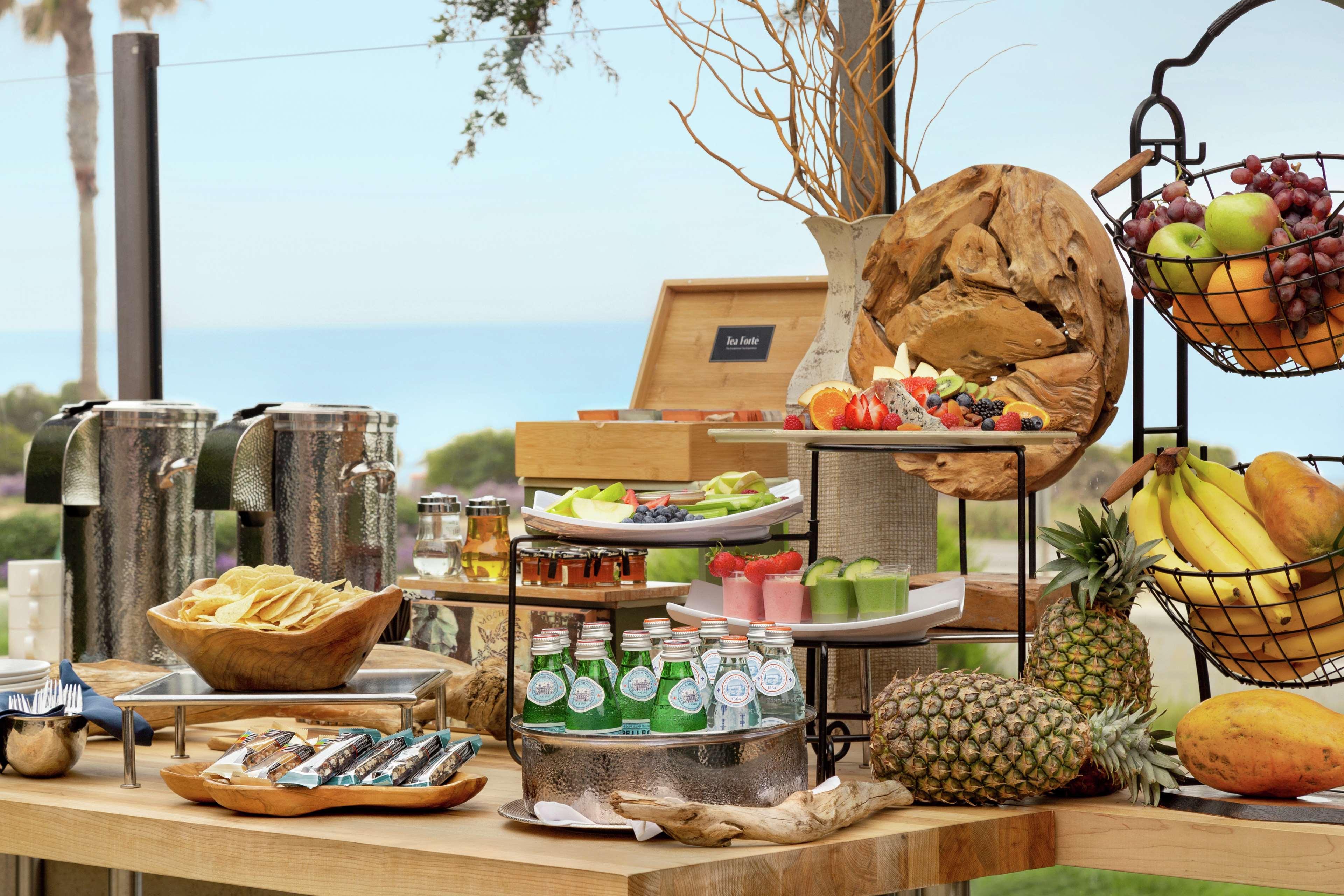 Cape Rey Carlsbad Beach, A Hilton Resort & Spa Exterior photo