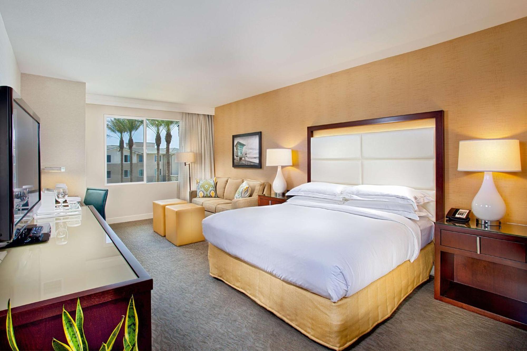 Cape Rey Carlsbad Beach, A Hilton Resort & Spa Exterior photo