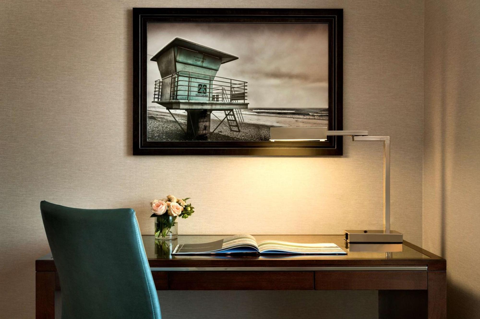 Cape Rey Carlsbad Beach, A Hilton Resort & Spa Exterior photo